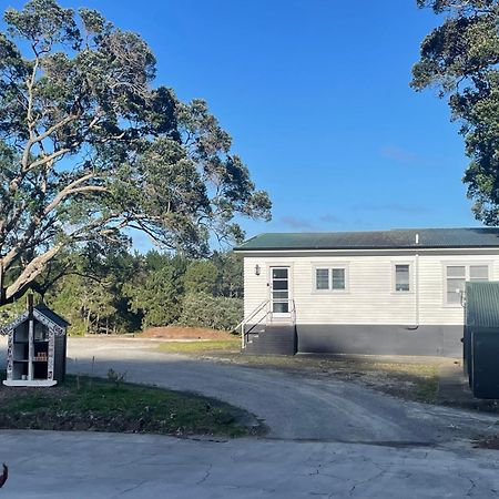 Muriwai Lodge Exterior foto
